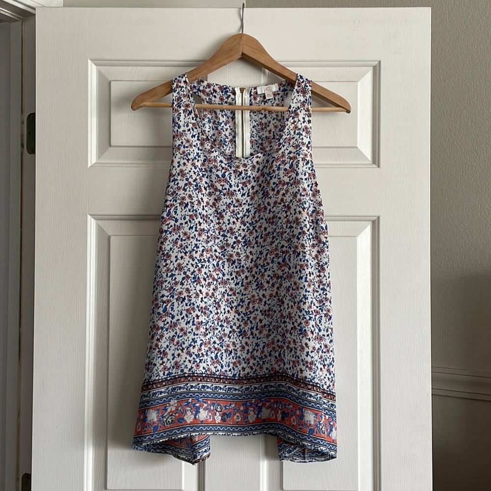 Floral top / tank top